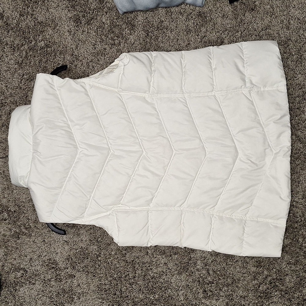 Lands' End down blend puffer vest - S - off white - Picture 2 of 6